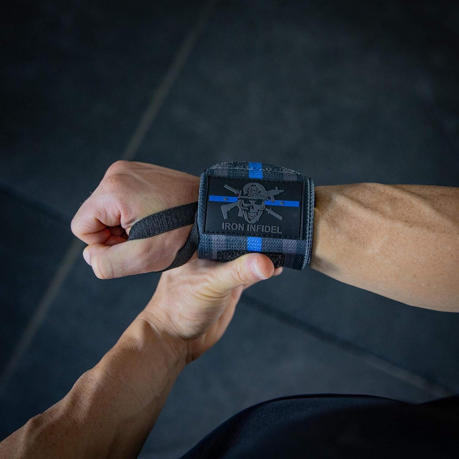 Wrist Wraps for Weightlifting - 18" Heavy Duty Support for Working Out, Gym Accessories for Men - Use for Lifting, Crossfit, Fitness, Exercise, Bench Press, Powerlifting